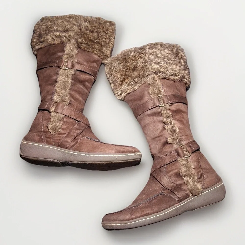 American Eagle Outfitters faux suede